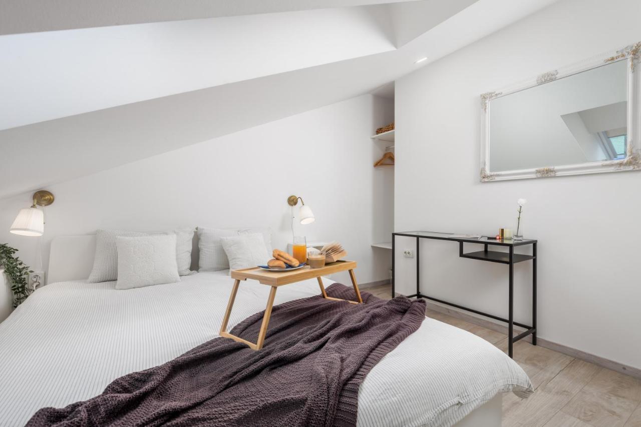 Bella Ciao Apartments Рієка Екстер'єр фото